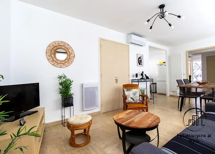 Au Coeur Des Lices *