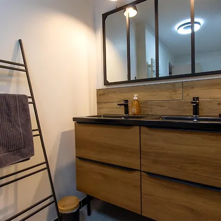 Au Coeur Des Lices Apartmán
